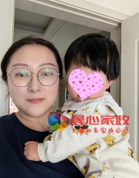 嘉兴带小孩保姆多少钱(嘉兴育儿嫂一般多少钱一个月)