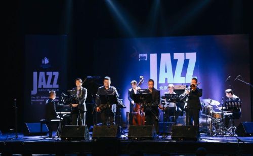 jazz 音乐的特点以及由来是什么(jazz 音乐的特点以及由来介绍)