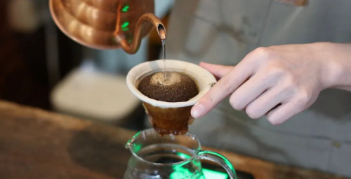 为什么很少见到有人用法兰绒冲咖啡喝(为什么很少见到有人用法兰绒冲咖啡呢)
