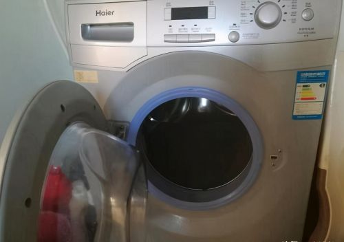 海尔滚筒洗衣机门打不开怎么办？什么原因导致洗衣机门打不开？