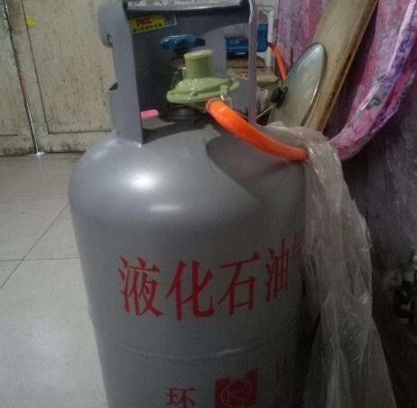 液化气罐使用年限是多久？煤气罐超期了还能使用吗？