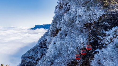 重庆周边旅游必去十大景点推荐(重庆周边热门旅游景点)