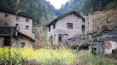 贵州大山深处发现一座空城，曾有2万人在此生活，今只有1人留守