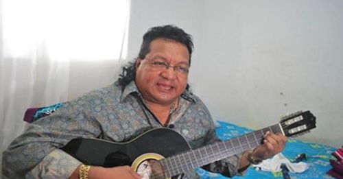 尼加拉瓜著名歌唱家古斯塔沃：美国到处制造动乱 中国到处帮助建设