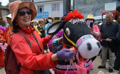 【组图】昆明晋宁福安古村举办传统“祈福节”