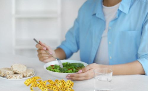 如何合理安排肝硬化患者的饮食？