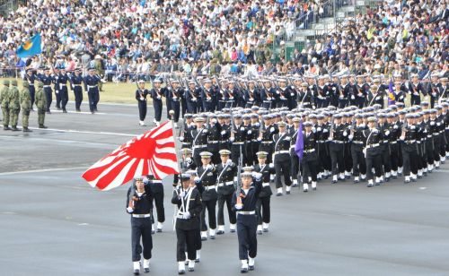 巴菲特再次预言？20年或50年后，美国和日本将比现在更加强大