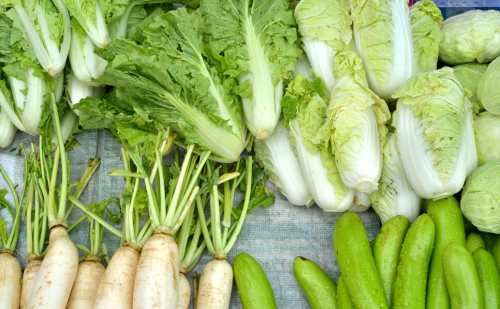 谷雨后，打死都不要买这4种蔬菜，没营养还伤身体，记得提醒家人