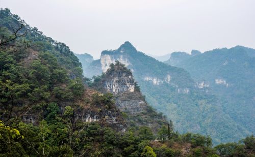 贵州黔东南仅有一处世界遗产，山色清奇如画卷，但至今少人知道