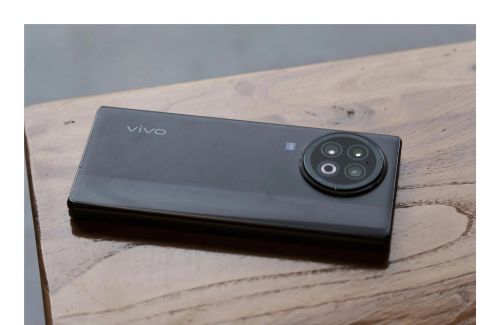 Vivo x fold2点评:目前最全能的折叠屏手机之一！