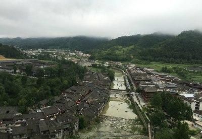 用拟态环境理论，分析蜀地\