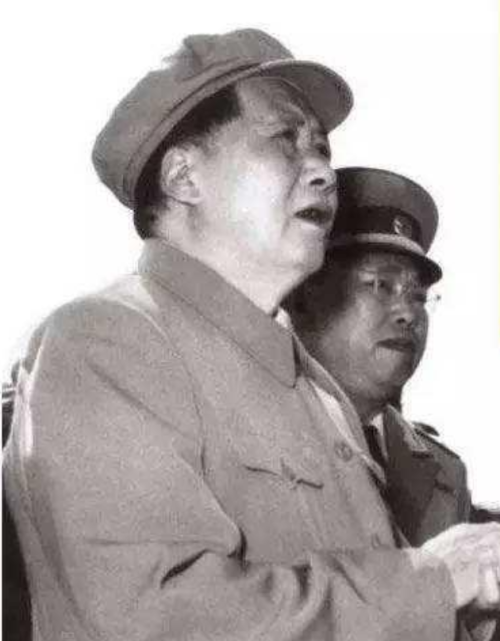 罗荣桓不建议林彪担任国防部长，多年后毛泽东感叹：罗有先见之明