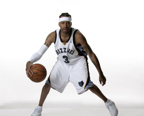 NBA球星流浪日记（1）：“孤胆英雄”艾弗森成也桀骜，败也桀骜