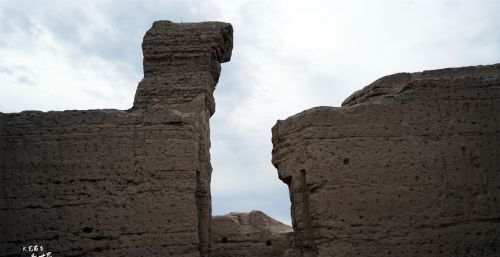 新疆有一座2300年历史的神秘古城，如今被誉为世界上最美的废墟
