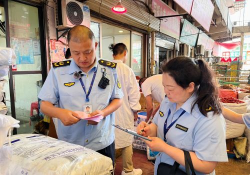 武汉东西湖区开展食盐质量安全专项检查 督促食品安全“两个责任”落地落实