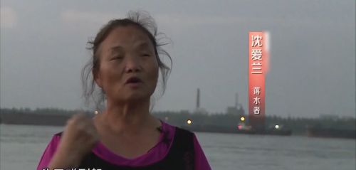 2014年，湖北大妈在长江游泳睡着，10小时后已经从湖北漂流到江西