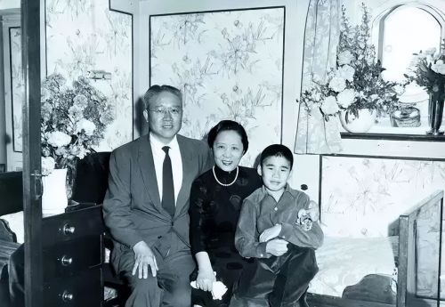核弹女王吴健雄，为美国造原子弹，墓碑却刻着：一个永远的中国人