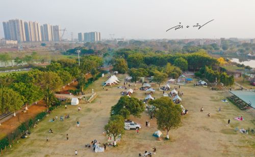 广东佛山有一处热门露营地，就在南海区丹灶镇，好多游客慕名而来