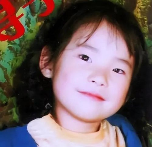 四川女孩4岁被卖到陕西，35岁带娃回老家寻亲，才知父母早已双亡