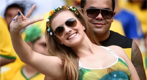 在巴西，有美女邀请你一起做这件事，导游：不要害羞拒绝