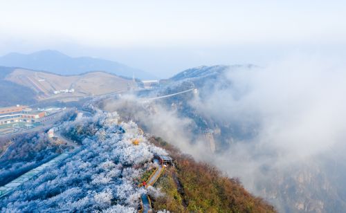 杭州滑友注意！比临安桐庐近、江浙沪亚布力的南方最大滑雪场开滑