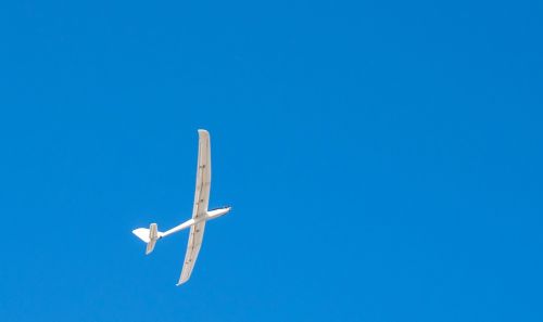 航空研学之旅？在《银河补习班》的取景地，看一场精彩的航模表演