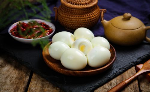 兽药鸡蛋危害大，不仅有毒还致癌！我们吃的鸡蛋还安全么？