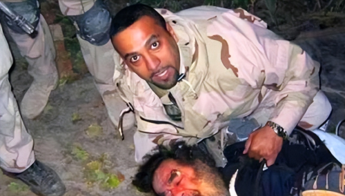 那个生擒萨达姆，将其摁在地上的美国大兵，退役后过得还好吗？