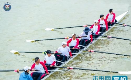 西安电子科技大学赛艇俱乐部获“灞河竞渡”挑战赛三项冠军