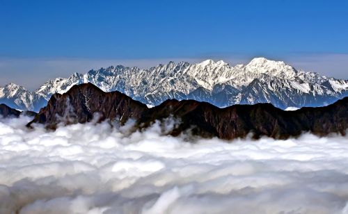 成都旅游攻略二天时间去哪玩？川西这些景点值得一去！