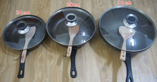为什么你家的炒锅总是粘锅？炒锅的材质尺寸怎么选？你会开锅吗？