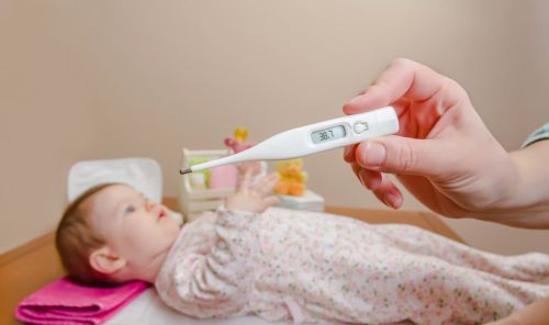 已证实：这5种退烧方法对宝宝身体有害，家长再急也别用