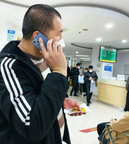 湖南女子生娃2月后又怀二胎，医生建议生下来，1年后才发现不对劲