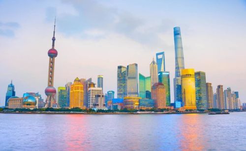 中国房价最高的5座城市，广东两城上榜，上海6.9万