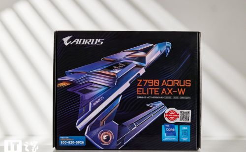 技嘉雪雕 Z790 AORUS ELITE AX-W 主板图赏：银白装甲如雪