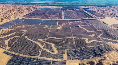 在撒哈拉沙漠铺满太阳能板，发的电够全世界用，那为何这样不做？