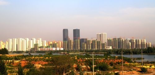 湖北省襄阳市楼市的危机，回不去的房价，襄阳城市巨变与楼市未来