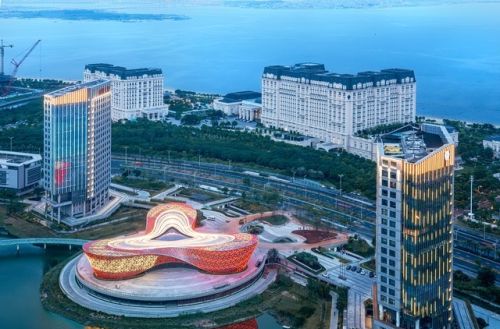 福建省厦门市楼市的危机，回不去的房价，厦门城市巨变与楼市未来