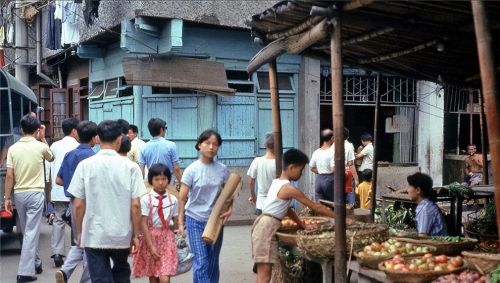 1979年老照片：看看那时候的普通百姓生活，单纯中透着快乐