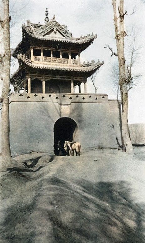 甘肃老照片：140多年前的金城（兰州）、陇西要冲（皋兰县）旧影
