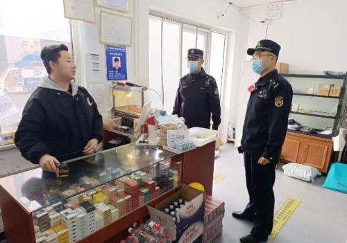 北京朝阳机场街道综合行政执法队开展五一节前环境秩序专项整治工作