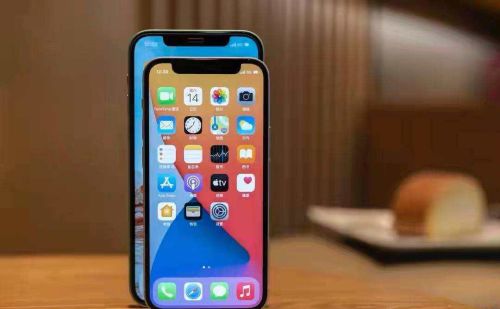 iPhone手机全面降价，但消费者却“骂声”一片？网友：我选小米11