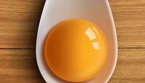 宝宝吃蛋黄有什么好处？