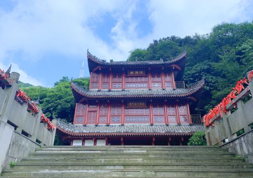 夏天重庆去哪里避暑？距主城100公里的这个地方，清凉又刺激