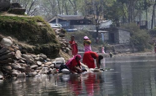 最“开放”国家，女性在大街上公开沐浴，一生至少要结3次婚