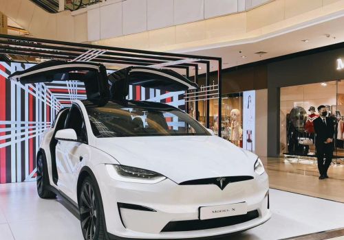 起售价103.99万却满身反骨，特斯拉Model X Plaid重新定义SUV？