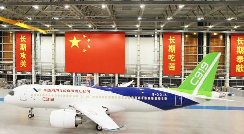 C919罕见获美国订单，明明有波音却买中国大飞机，美方想干啥？