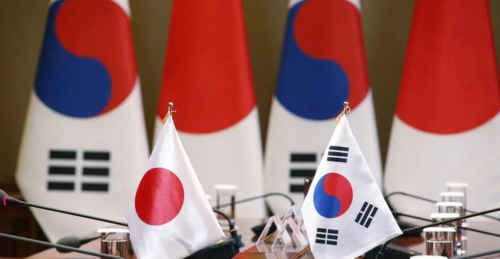 猖狂而让人气愤！韩国试图与日本合作，讨好换来遭受更多欺凌