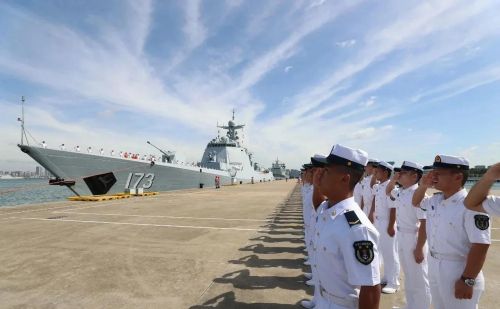 南海舰队领导机关驻地，为何放在湛江？海陆交通便利，天然良港多