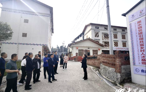 东营市海洋发展研究院院长王进河带队指导桃花源高山大闸蟹产业发展